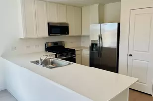 9206 Speckled Trout Dr, Baytown, TX 77521 - Photo 3