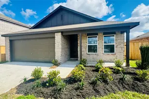 9206 Speckled Trout Dr, Baytown, TX 77521 - Photo 1