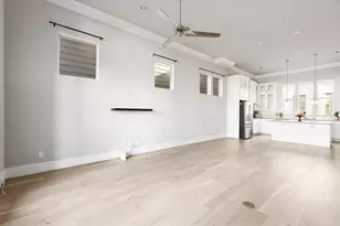 1005 St Charles St, Houston, TX 77003 - Photo 17