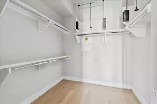 1005 St Charles St, Houston, TX 77003 - Photo 25