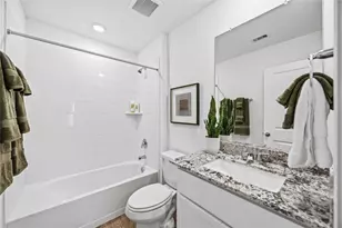 11707 Passion Fruit Ln, Houston, TX 77048 - Photo 11