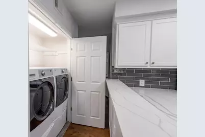 2102 Post Office Street #8, Galveston, TX 77550 - Photo 13