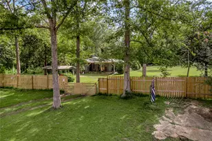 211 Baker Dr, Livingston, TX 77351 - Photo 27