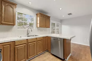 1850 Libbey Dr, Houston, TX 77018 - Photo 15