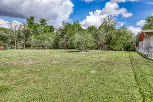 404 W Main St, Bellville, TX 77418 - Photo 33