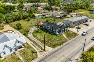 404 W Main St, Bellville, TX 77418 - Photo 35