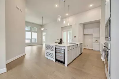 2723 Lakeside Shore Drive, League City, TX 77573 - Photo 11