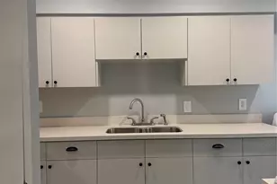 7930 Grove Ridge Dr, Houston, TX 77061 - Photo 5