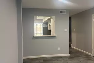 7930 Grove Ridge Dr, Houston, TX 77061 - Photo 13