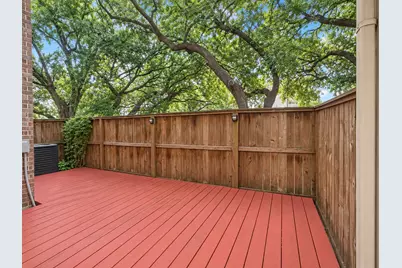 8624 Meadowcroft Drive, Houston, TX 77063 - Photo 27