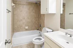 8624 Meadowcroft Dr, Houston, TX 77063 - Photo 21