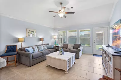 6803 Peach Mill Lane, Dickinson, TX 77539 - Photo 13