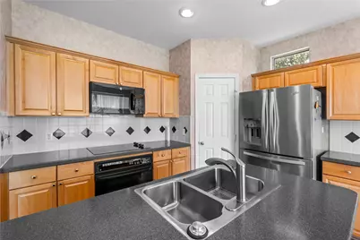 7807 Glenn Cliff Drive, Houston, TX 77064 - Photo 7
