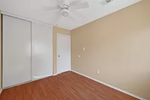 6855 Greenway Chase St, Houston, TX 77072 - Photo 31