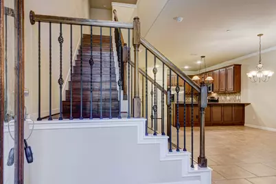 10 Bettina Lane, The Woodlands, TX 77382 - Photo 5