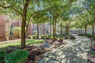 10 Bettina Ln, The Woodlands, TX 77382 - Photo 3