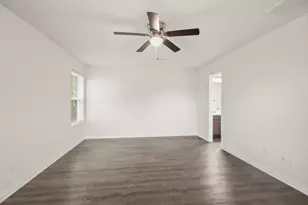 326 County Rd 3558, Cleveland, TX 77327 - Photo 13