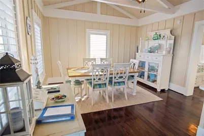 2475 Audubon Avenue, Gilchrist, TX 77617 - Photo 19