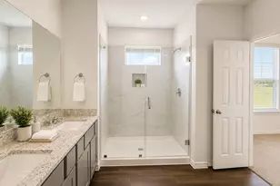 811 Stoney Pt Ln, Dayton, TX 77535 - Photo 3