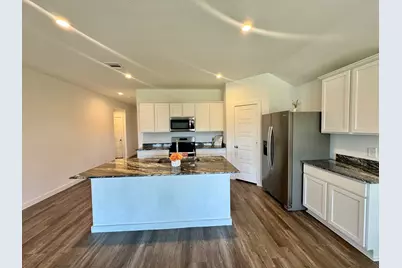 1102 Rayburn Drive, Rosharon, TX 77583 - Photo 3