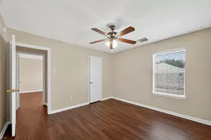 2711 Shallow Falls Ct, Pearland, TX 77584 - Photo 35