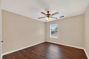 2711 Shallow Falls Ct, Pearland, TX 77584 - Photo 31