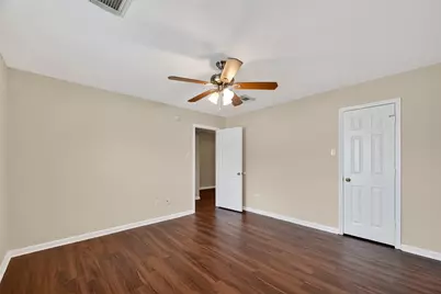 2711 Shallow Falls Court, Pearland, TX 77584 - Photo 39