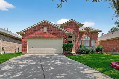 2711 Shallow Falls Court, Pearland, TX 77584 - Photo 3