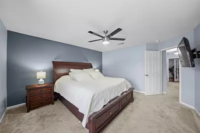 9822 Garnet Springs Drive, Iowa Colony, TX 77583 - Photo 13