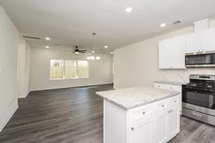 2811 Topiary Ln, Houston, TX 77014 - Photo 13