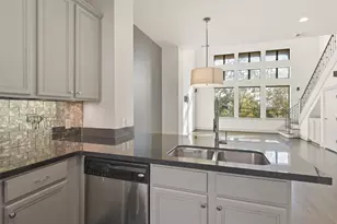 5000 Schuler St, Houston, TX 77007 - Photo 19