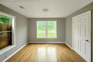 6931 Weaver Rd, Houston, TX 77028 - Photo 15