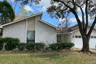 3703 Redwood Falls Dr, Houston, TX 77082 - Photo 3