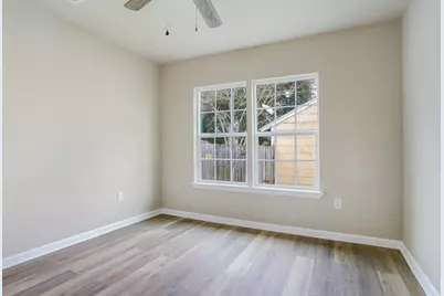 1120 17th Ave North, Texas City, TX 77590 - Photo 13