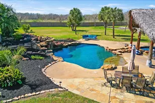 2203 Lomax Dr, La Porte, TX 77571 - Photo 29