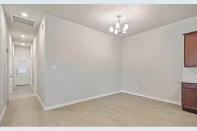218 Oakcrest #A, Conroe, TX 77304 - Photo 9