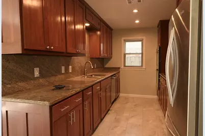 9810 Cliffwood Drive, Houston, TX 77096 - Photo 21