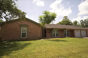 9810 Cliffwood Dr, Houston, TX 77096 - Photo 3