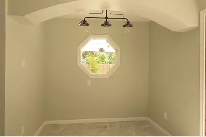 9810 Cliffwood Drive, Houston, TX 77096 - Photo 37