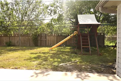 9810 Cliffwood Drive, Houston, TX 77096 - Photo 39