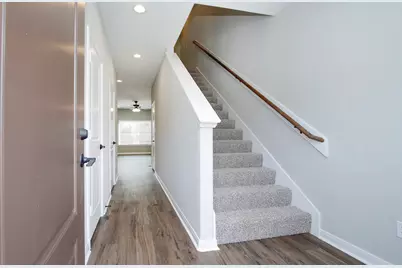 14010 Longstreet Road #4, Willis, TX 77318 - Photo 5