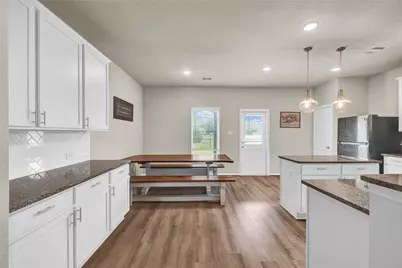 2423 Ridgewood Drive, West Columbia, TX 77486 - Photo 17