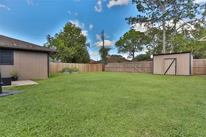 1 Shallowbrook Street, Angleton, TX 77515 - Photo 27