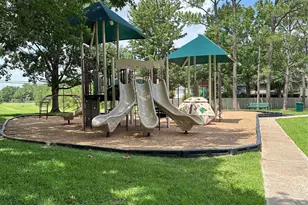 14202 Misty Knoll Ct, Houston, TX 77062 - Photo 37