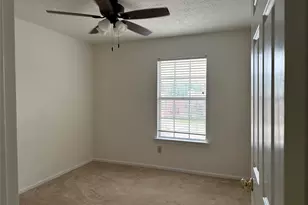 14202 Misty Knoll Ct, Houston, TX 77062 - Photo 27