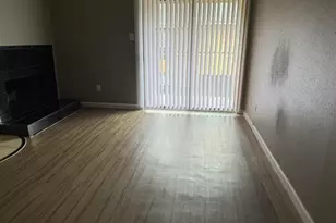 9090 S Braeswood Blvd, Houston, TX 77074 - Photo 3