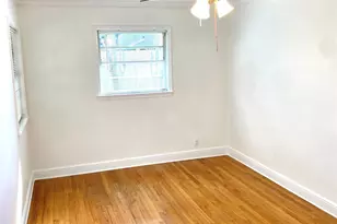 4329 Kinglet St, Houston, TX 77035 - Photo 15