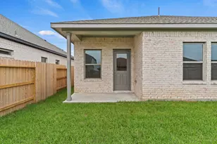 1946 Stargazer Ln, Angleton, TX 77515 - Photo 23