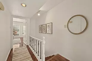 1803 Stoney Brook Dr, Houston, TX 77063 - Photo 9