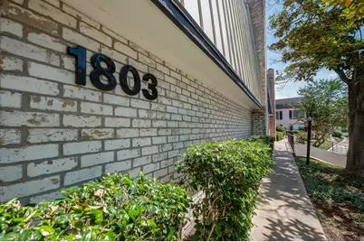 1803 Stoney Brook Drive #108, Houston, TX 77063 - Photo 19